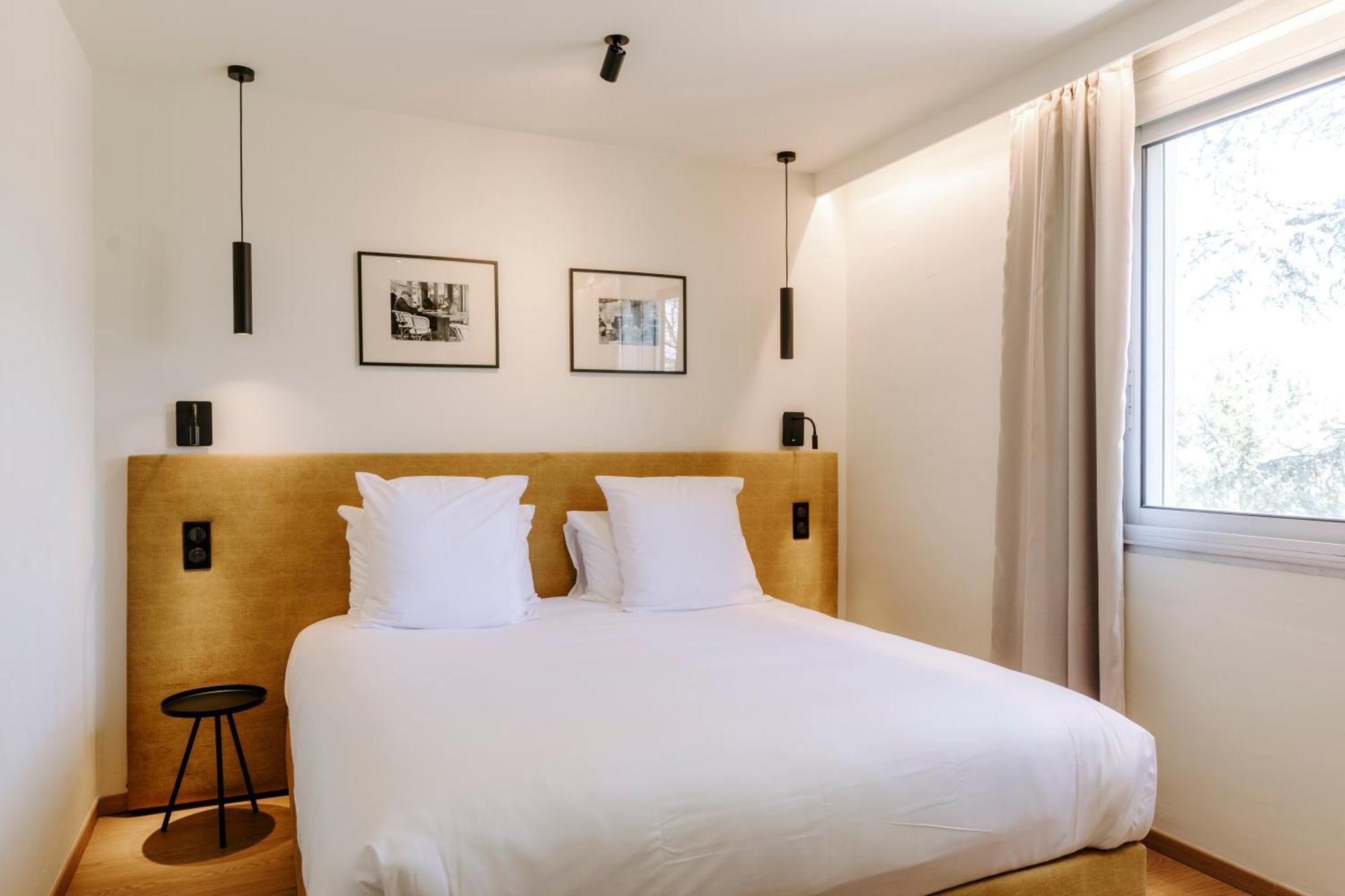 Soko Hotels-Pont Du Gard Ремулан Екстериор снимка